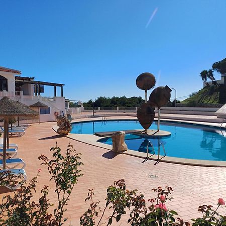 Apartamentos Salema Praia Club Ngoại thất bức ảnh