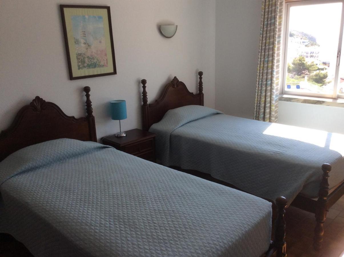 Apartamentos Salema Praia Club Ngoại thất bức ảnh