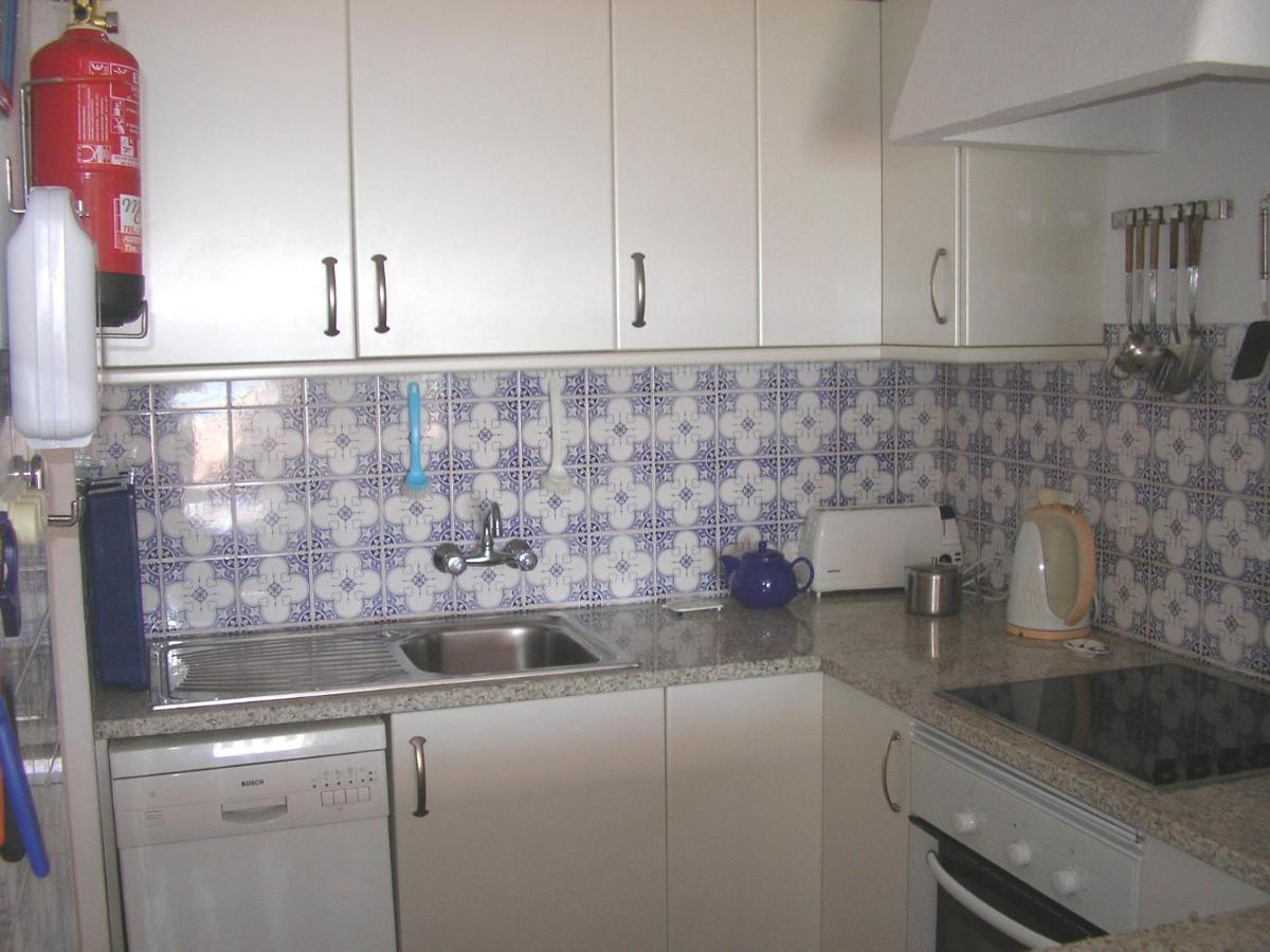 Apartamentos Salema Praia Club Ngoại thất bức ảnh
