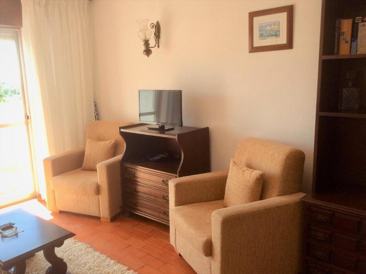 Apartamentos Salema Praia Club Ngoại thất bức ảnh