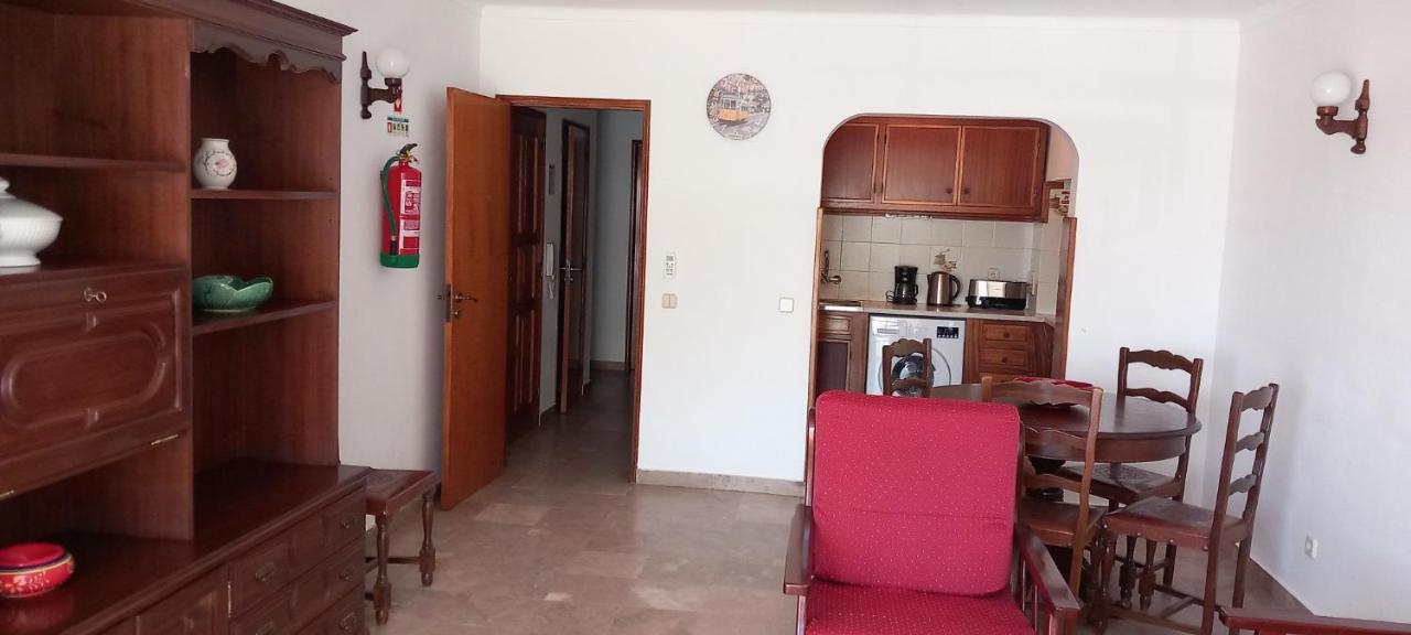 Apartamentos Salema Praia Club Ngoại thất bức ảnh