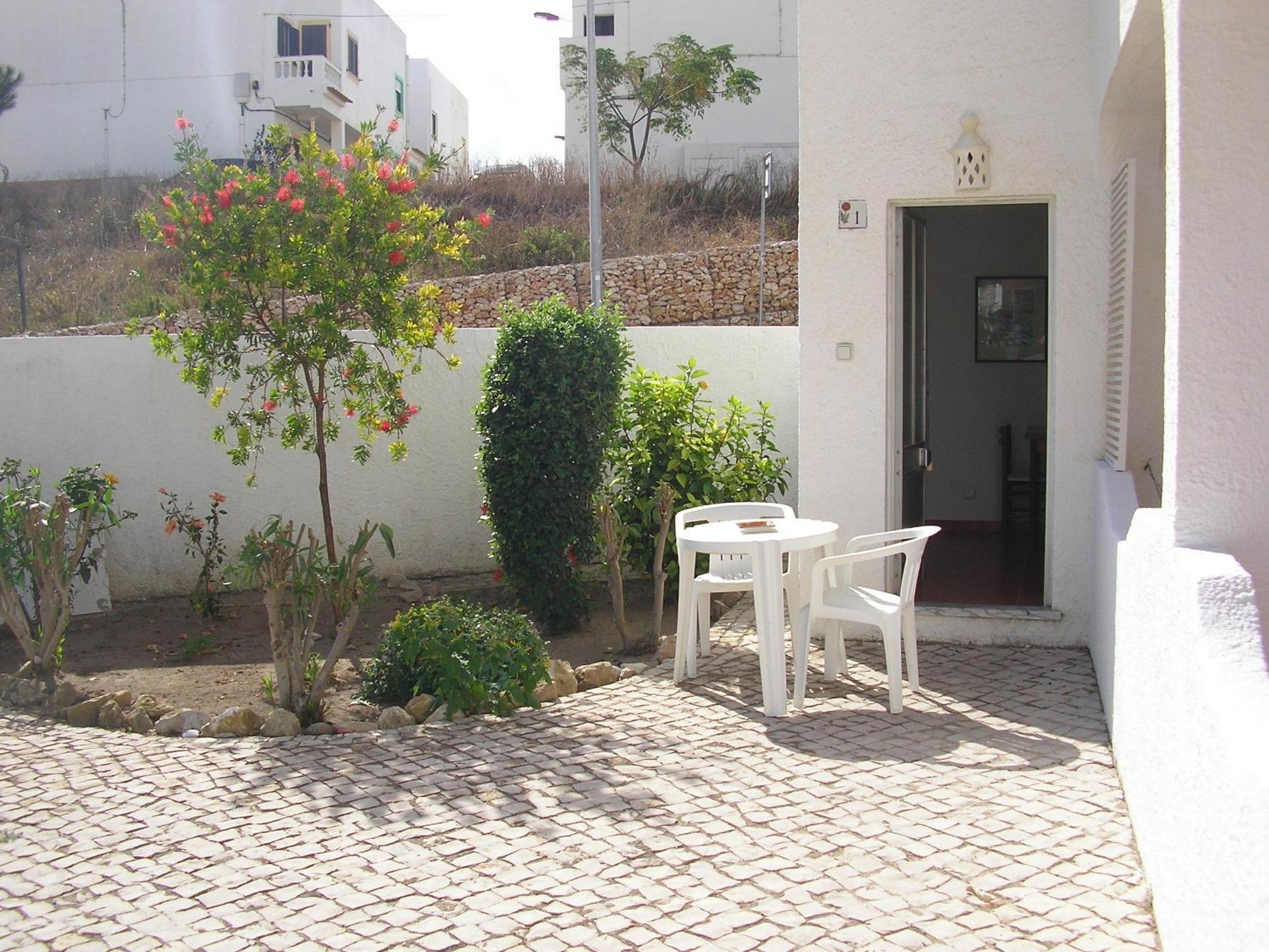 Apartamentos Salema Praia Club Ngoại thất bức ảnh
