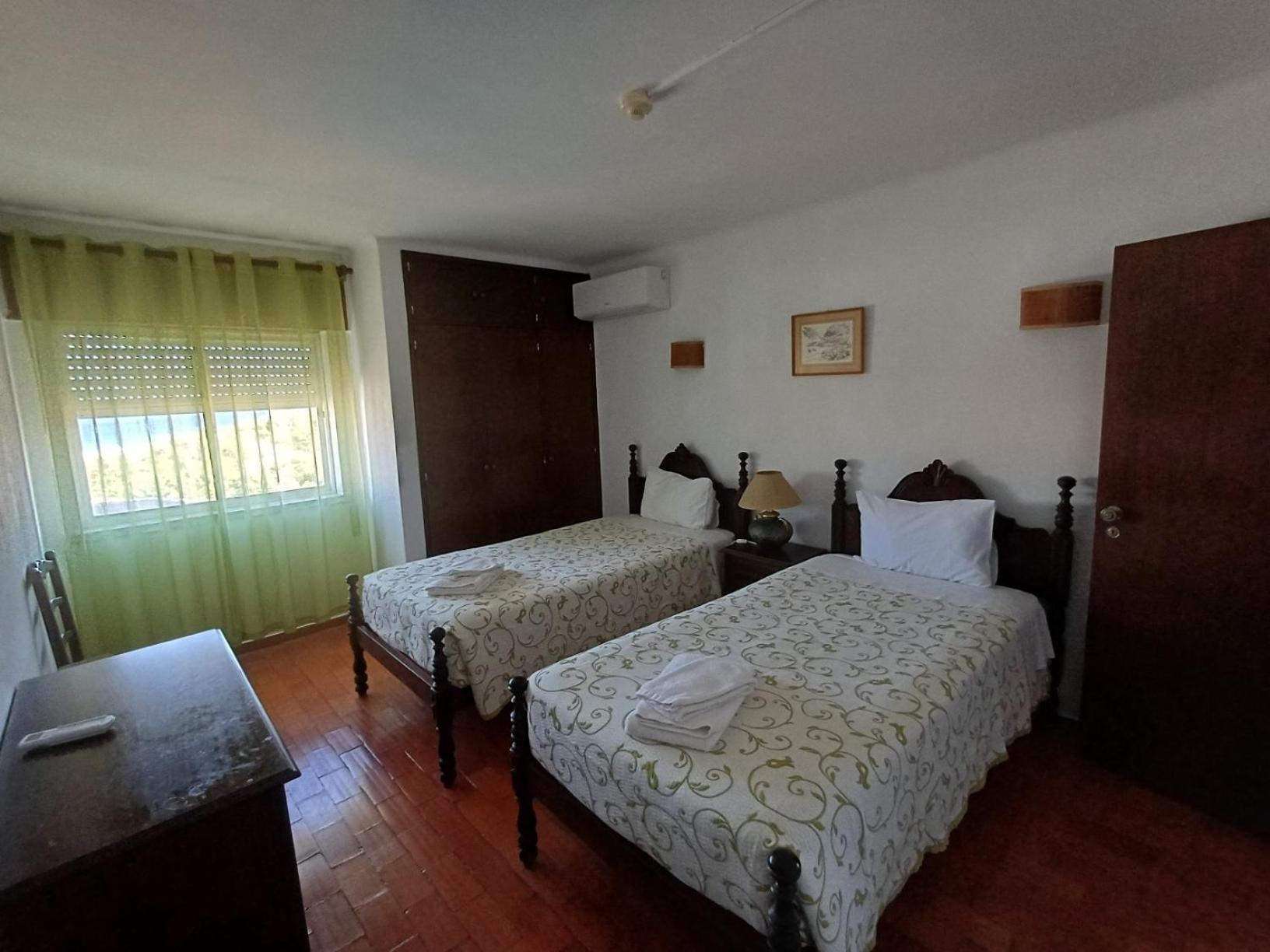 Apartamentos Salema Praia Club Ngoại thất bức ảnh